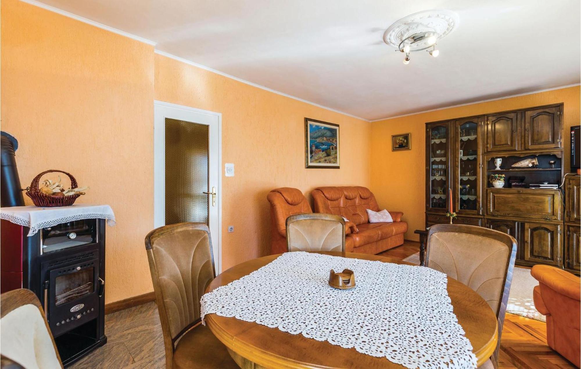 Nice Apartment In Senj With Ethernet Internet ภายนอก รูปภาพ